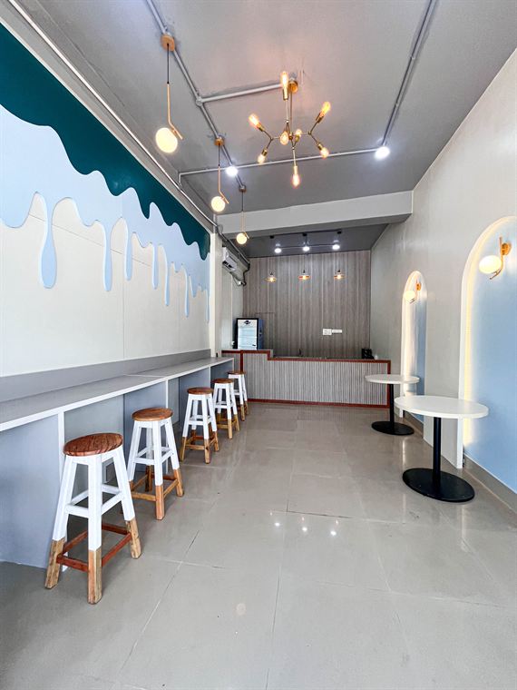 Mother Dairy outlet interior, Imphal