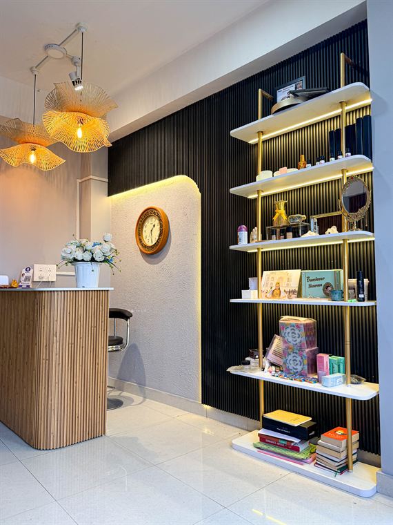 Salon interior