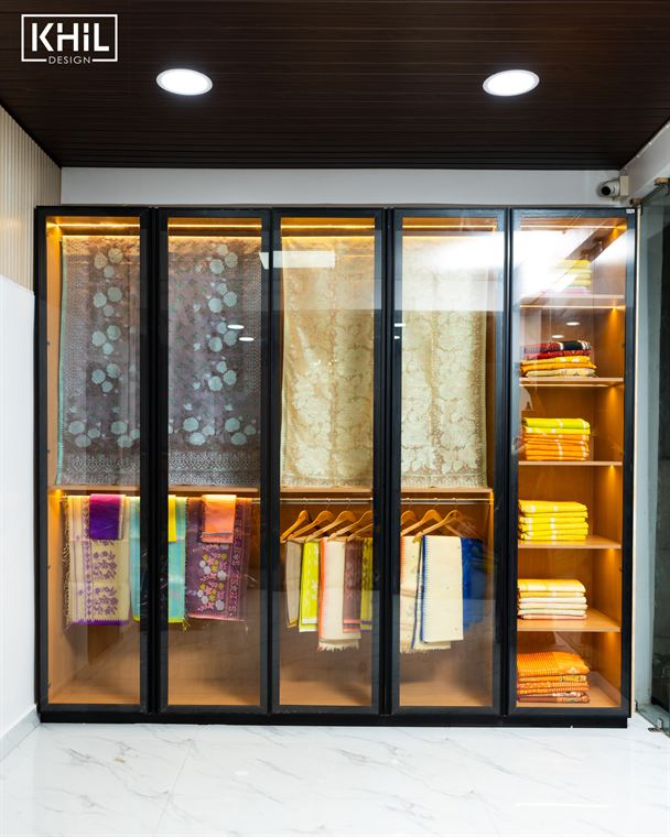 Custom wardrobe joinery